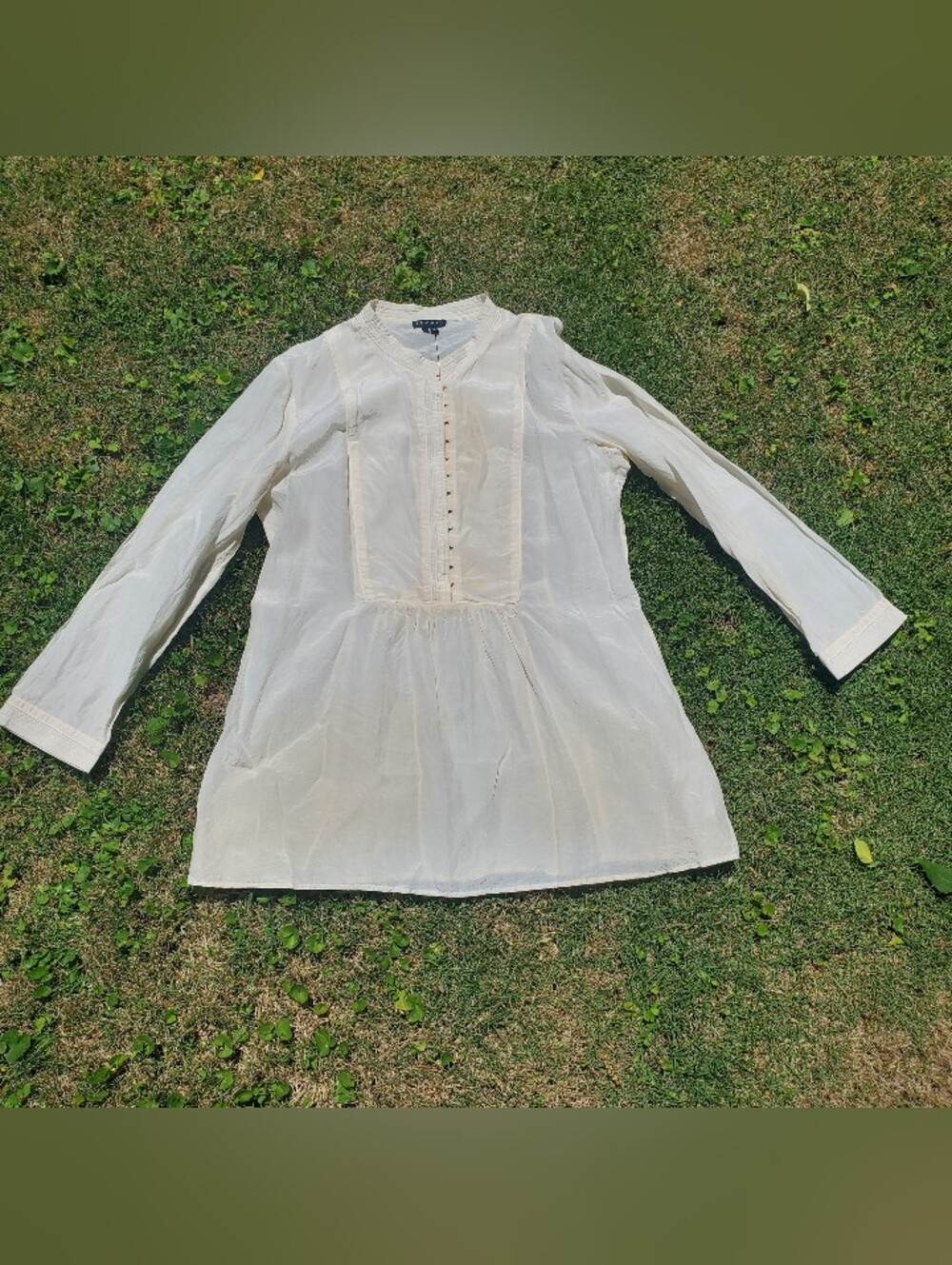 Theory Lightweight Tunic Blouse in Cream